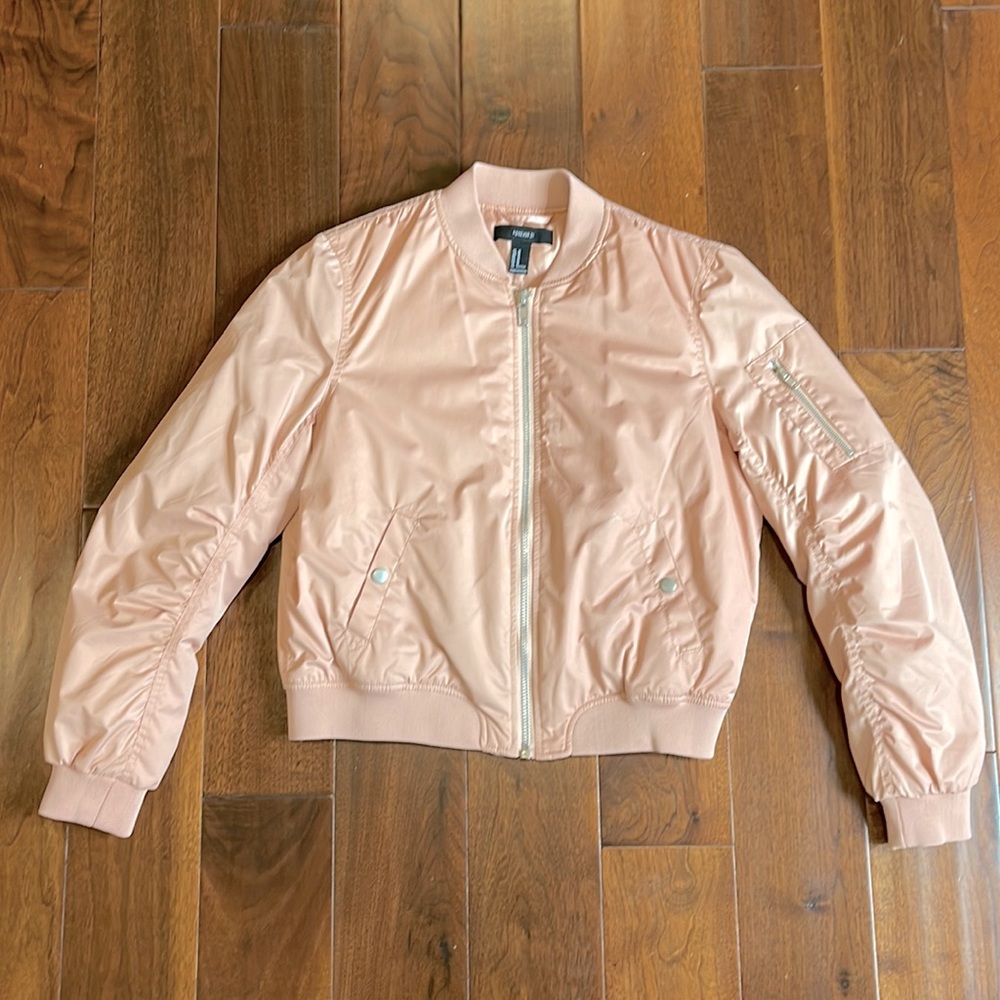 Forever 21 Peach Bomber Jacket Size Medium